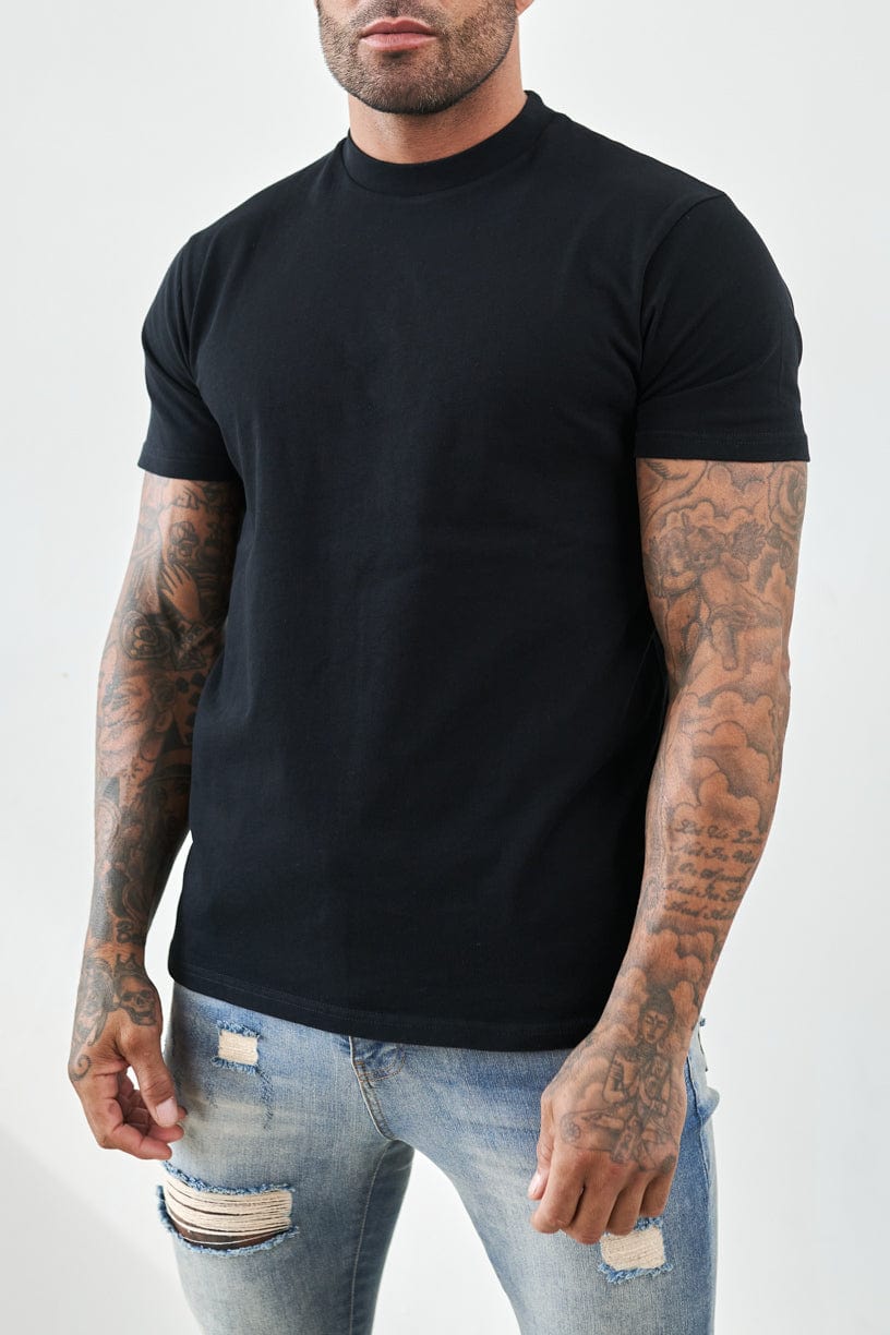 T-SHIRT - BLACK