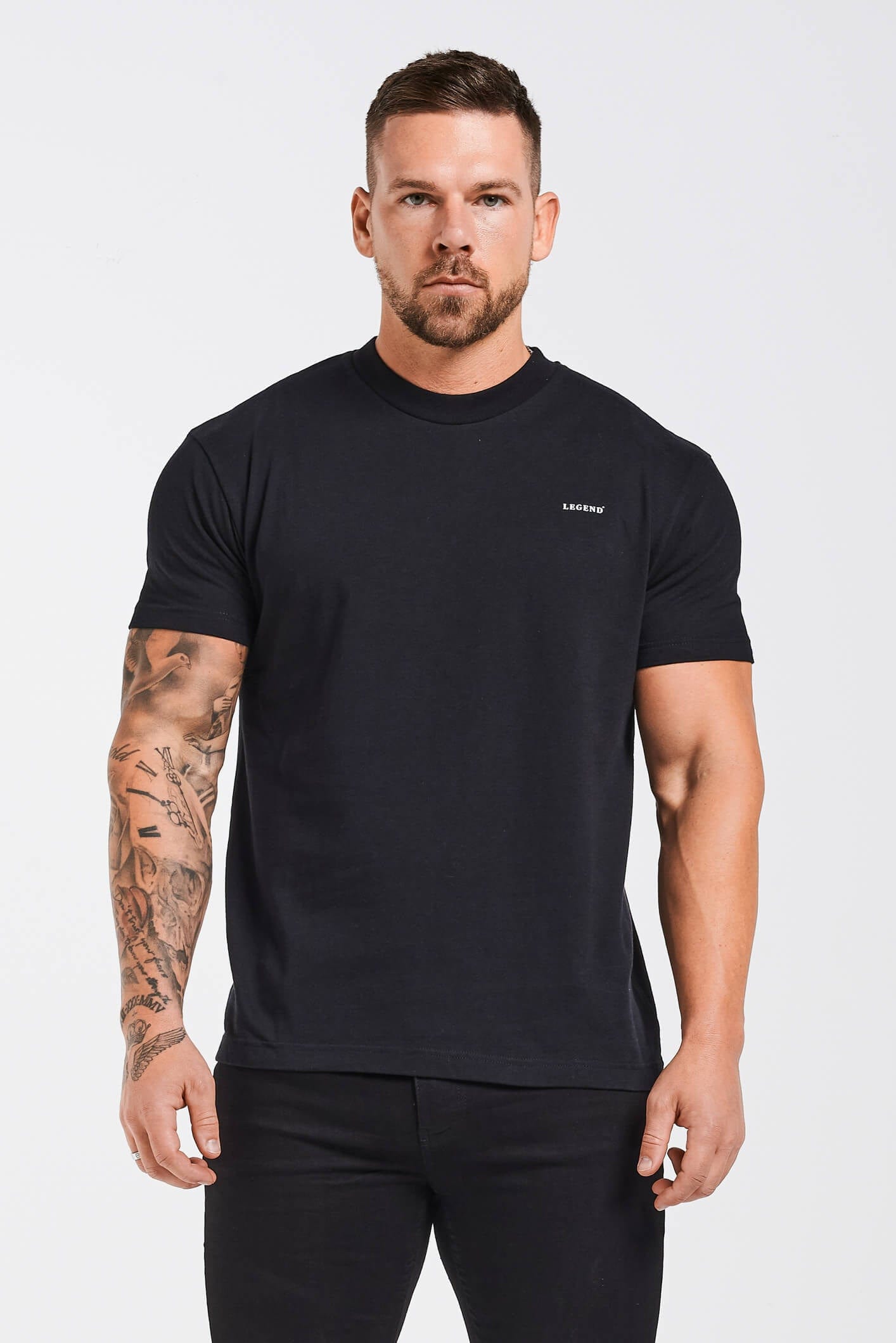 T-SHIRT - BLACK